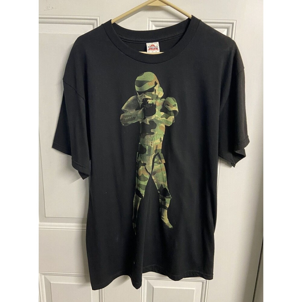 Star Wars T-Shirt  Mens L Black Crew Neck Short Sleeved camo Storm Trooper NWOT